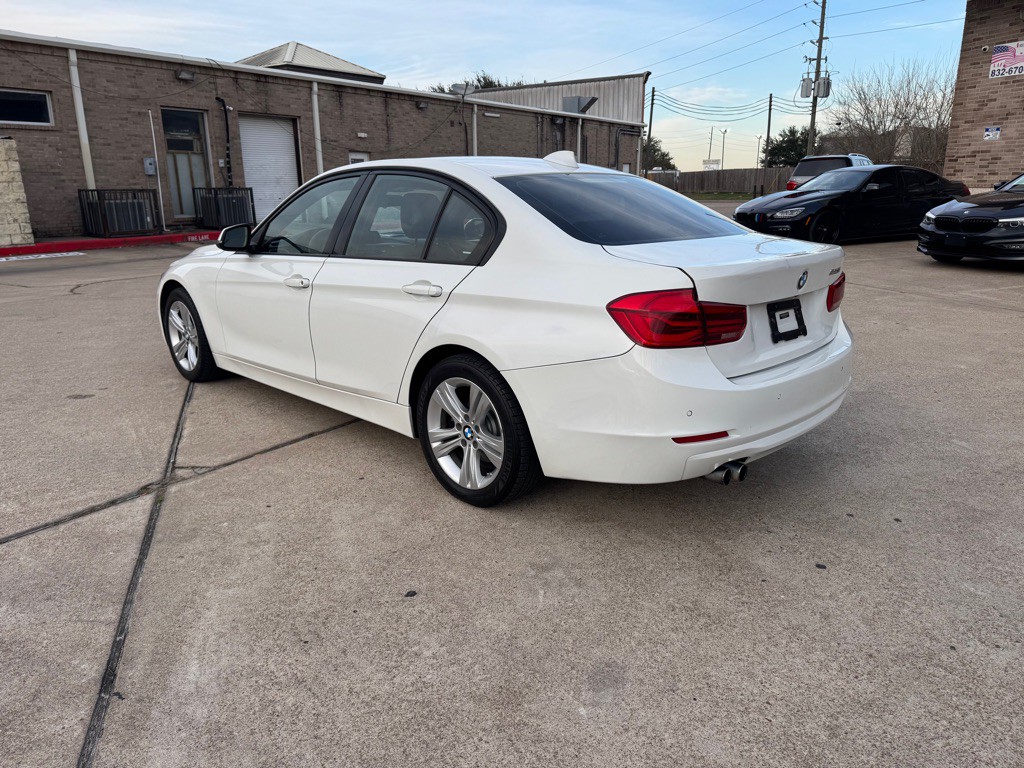 2016 BMW 3 Series Image 22