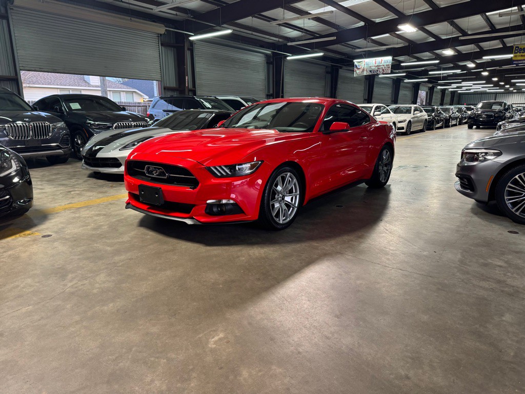 2015 Ford Mustang Image 2