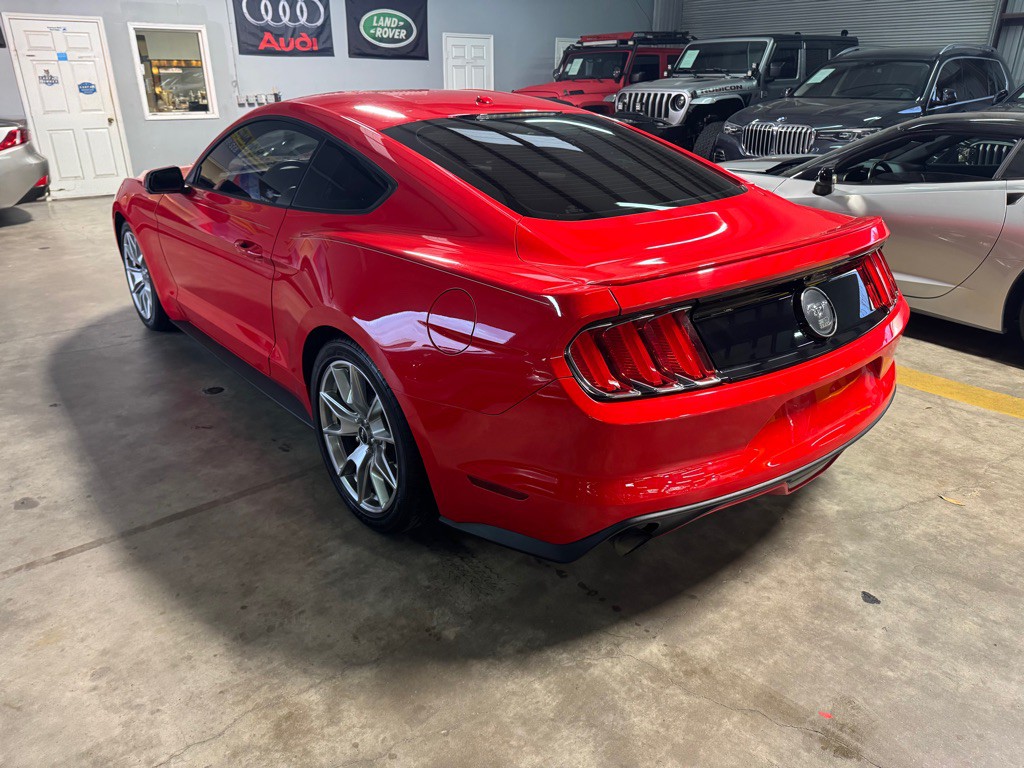 2015 Ford Mustang Image 11
