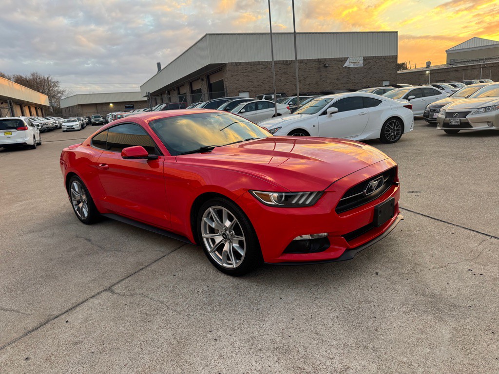2015 Ford Mustang Image 18