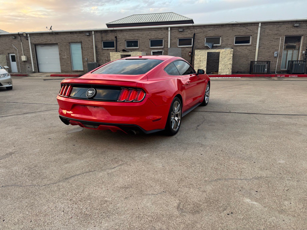 2015 Ford Mustang Image 20