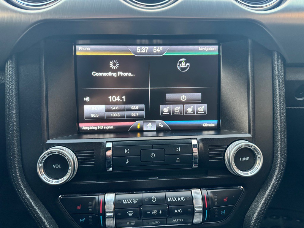 2015 Ford Mustang Image 30