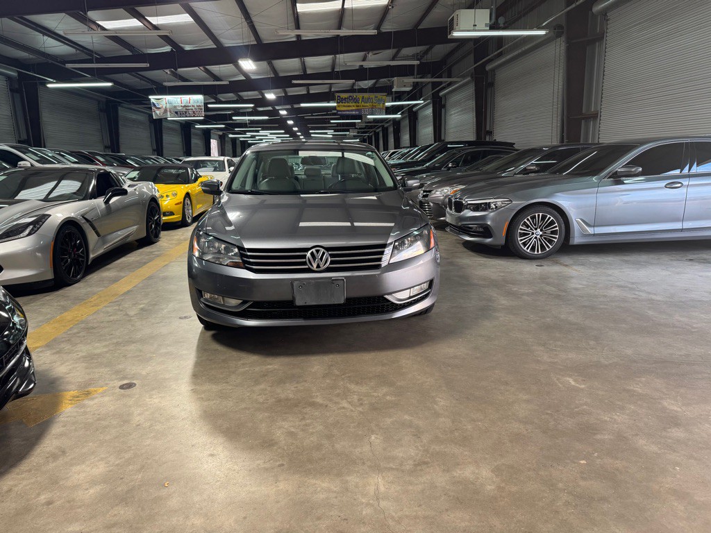 2015 Volkswagen Passat Image 3
