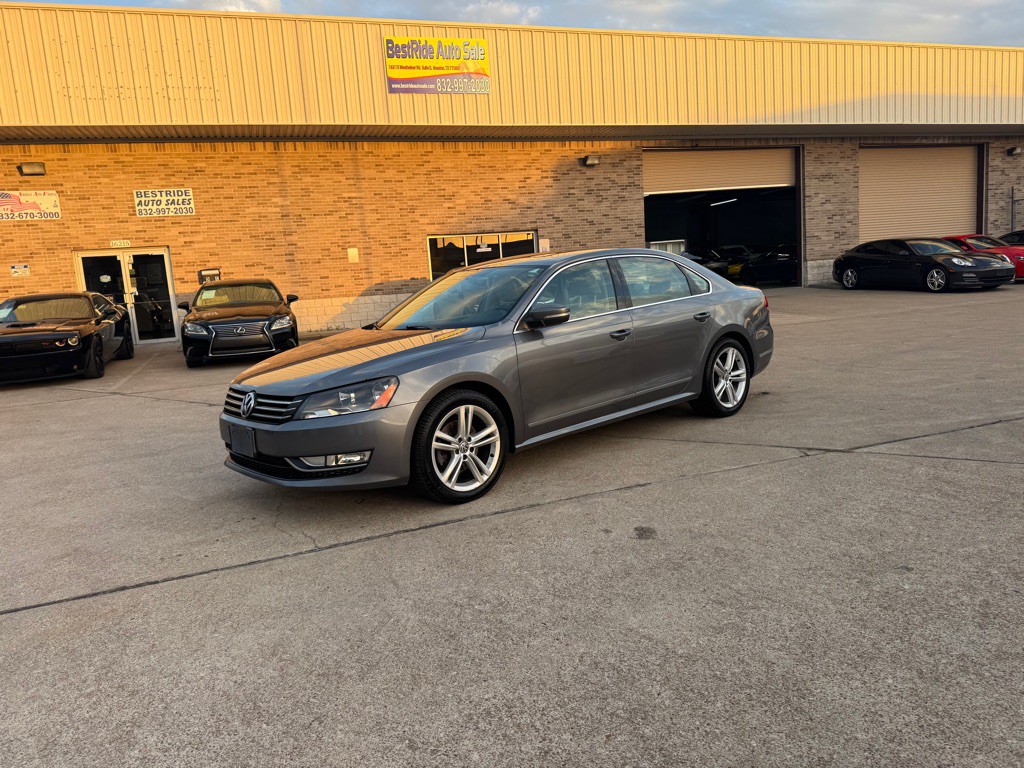 2015 Volkswagen Passat Image 11
