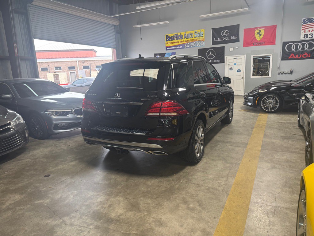 2017 Mercedes-Benz GLE-Class Image 6