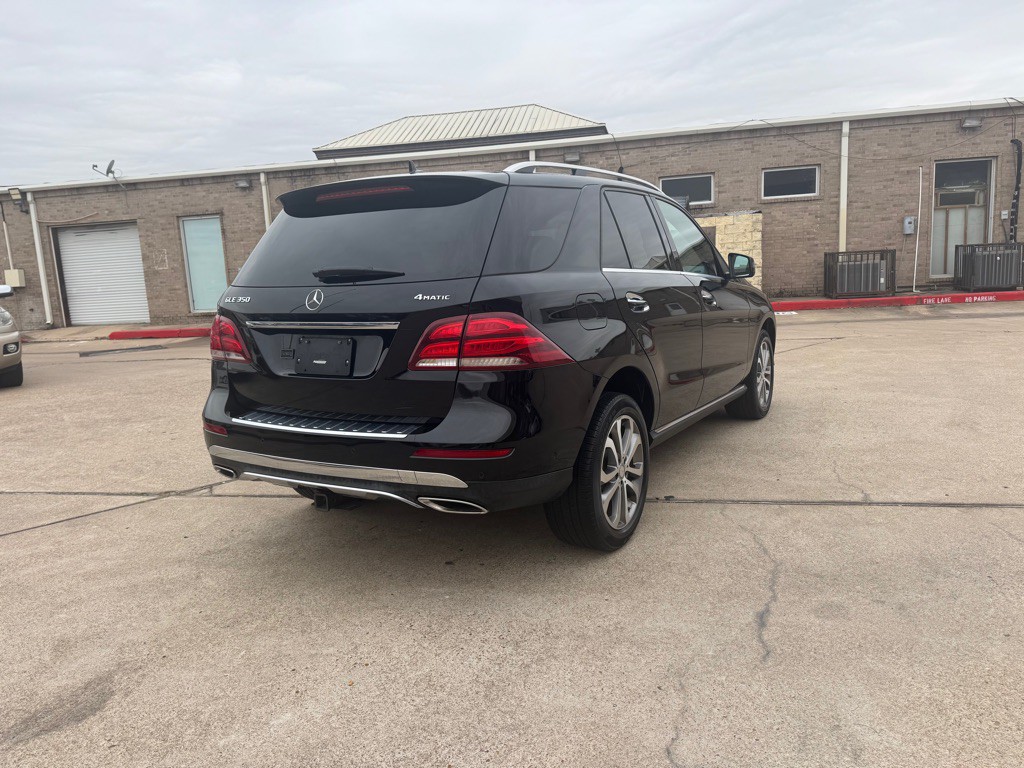 2017 Mercedes-Benz GLE-Class Image 17