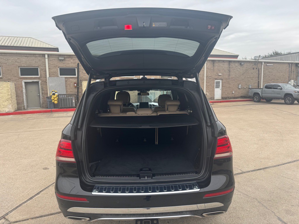 2017 Mercedes-Benz GLE-Class Image 28