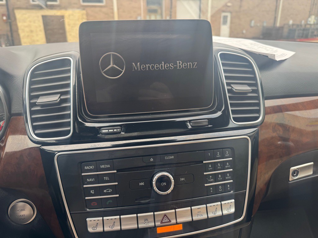 2017 Mercedes-Benz GLE-Class Image 31