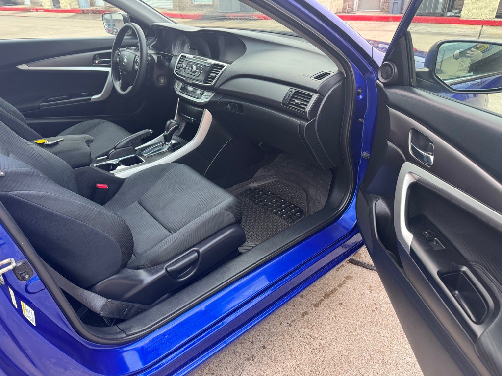 2014 Honda Accord Image 23