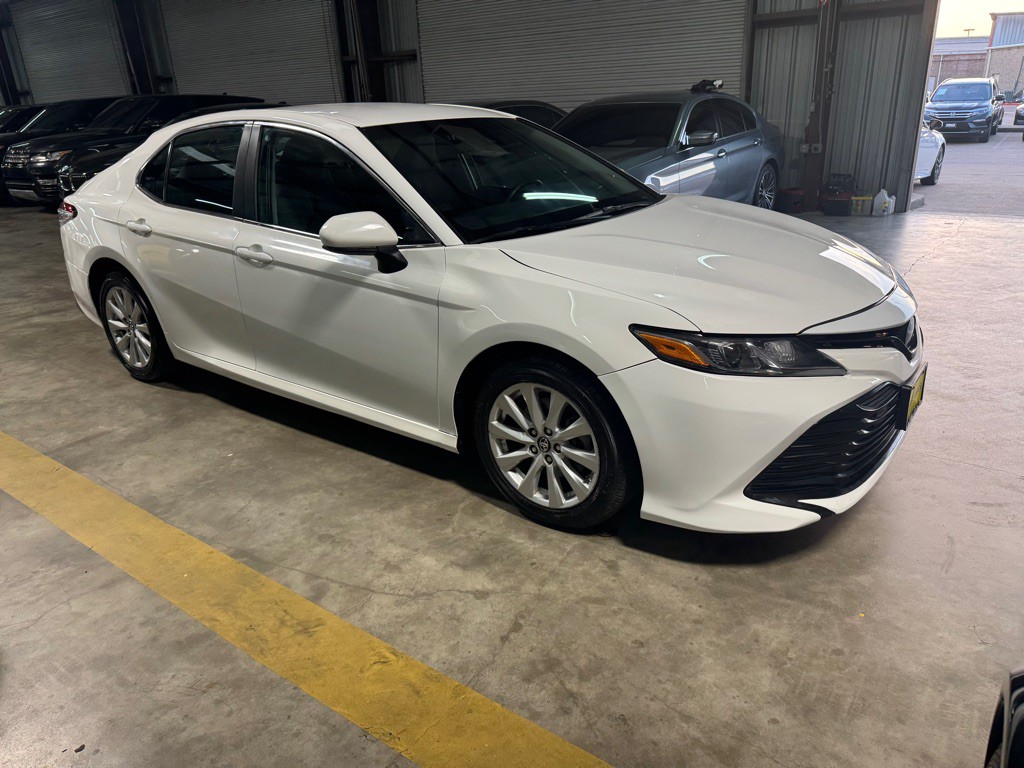2018 Toyota Camry Image 7