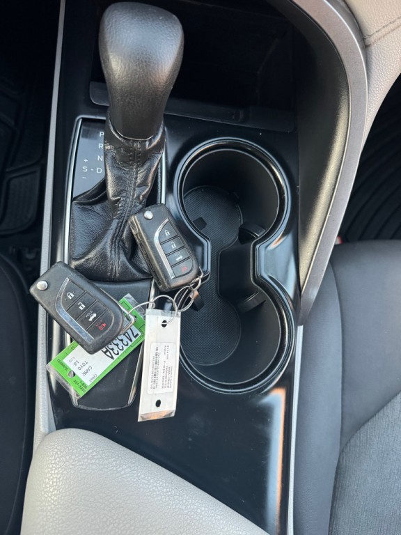 2018 Toyota Camry Image 33