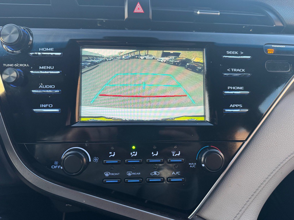 2018 Toyota Camry Image 35