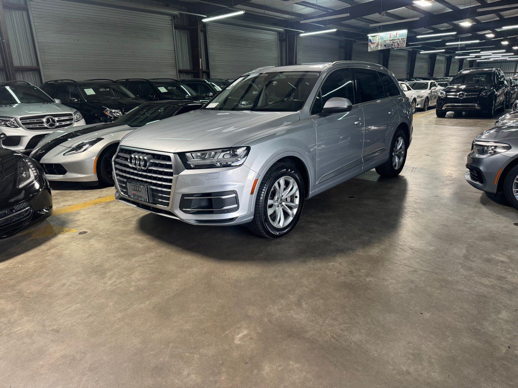 2018 Audi Q7 Image 2