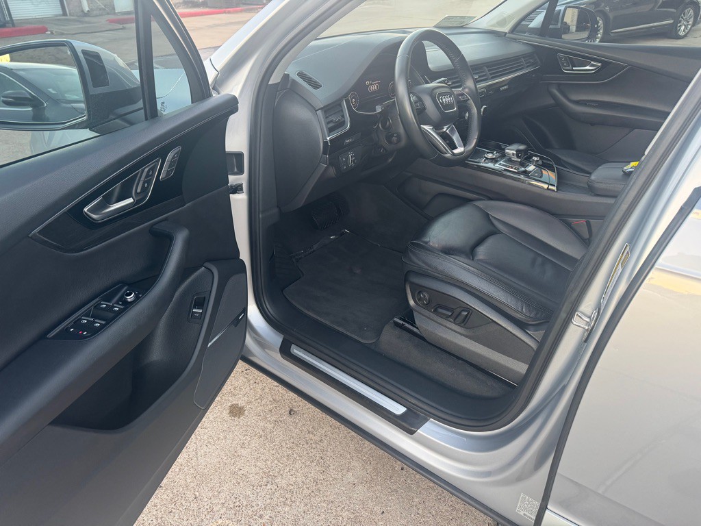 2018 Audi Q7 Image 26