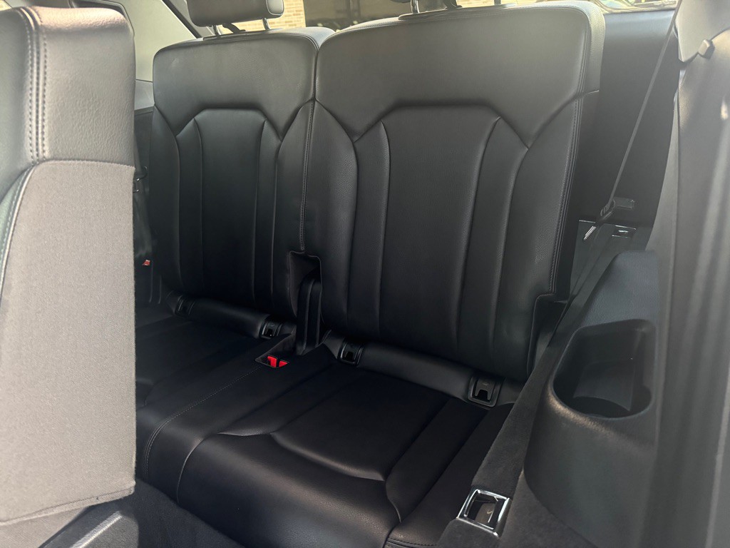 2018 Audi Q7 Image 31