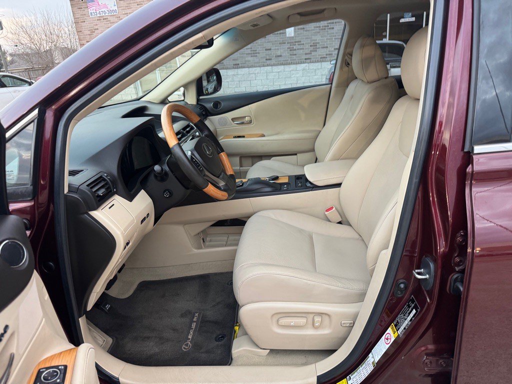 2015 Lexus RX Image 19