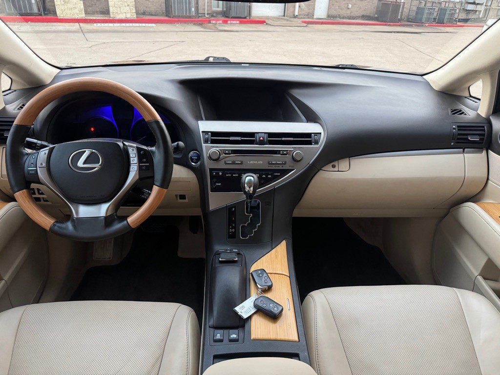 2015 Lexus RX Image 21