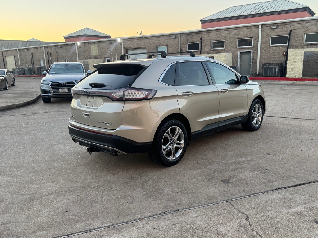 2017 Ford Edge Image 13