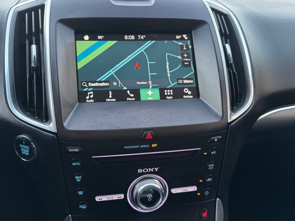 2017 Ford Edge Image 28