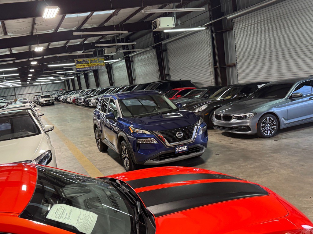 2023 Nissan Rogue Image 9