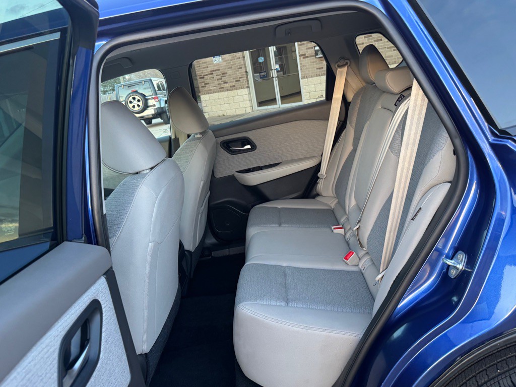 2023 Nissan Rogue Image 21