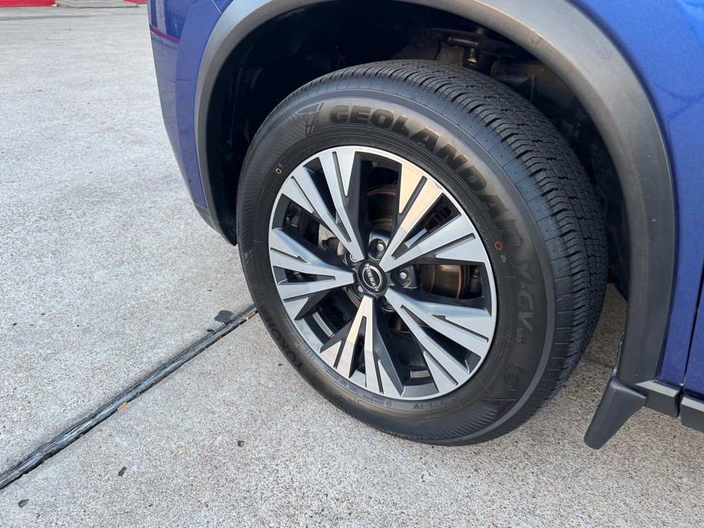 2023 Nissan Rogue Image 35