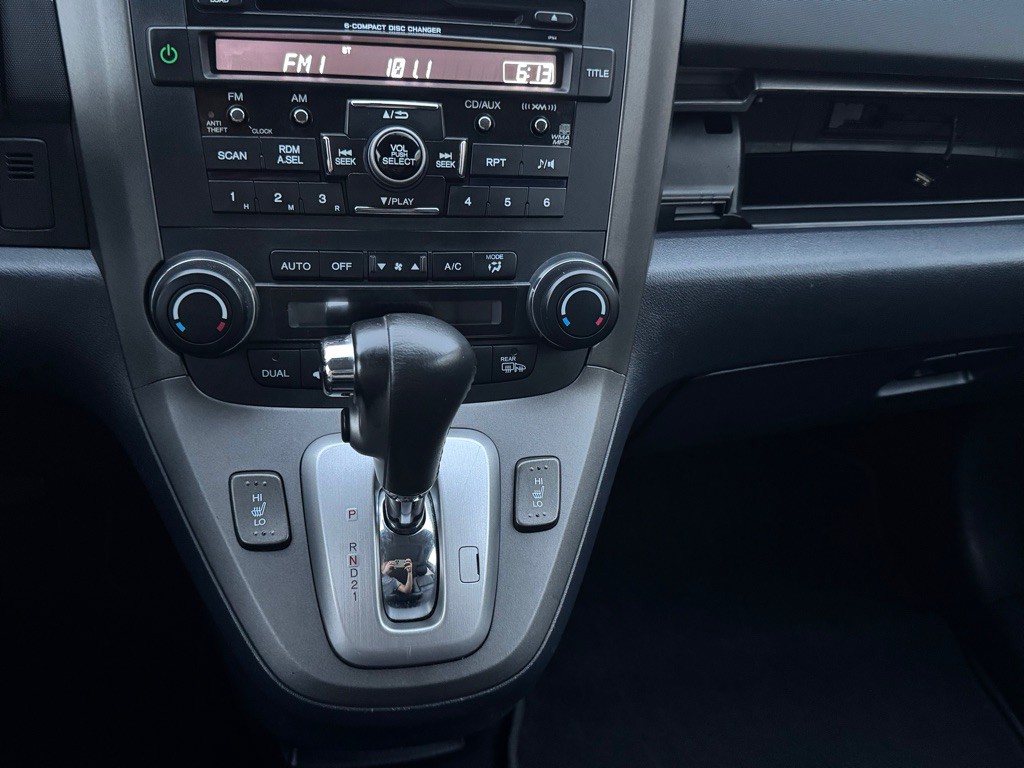 2010 Honda CR-V Image 25