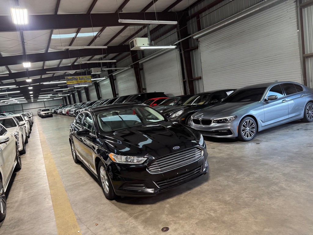 2016 Ford Fusion Image 3