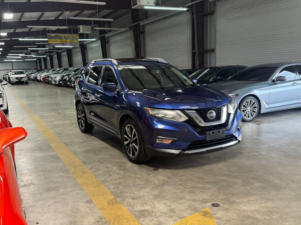 2019 Nissan Rogue Image 3