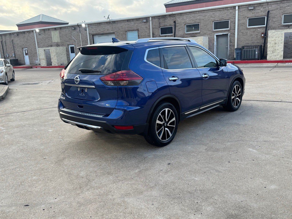 2019 Nissan Rogue Image 16