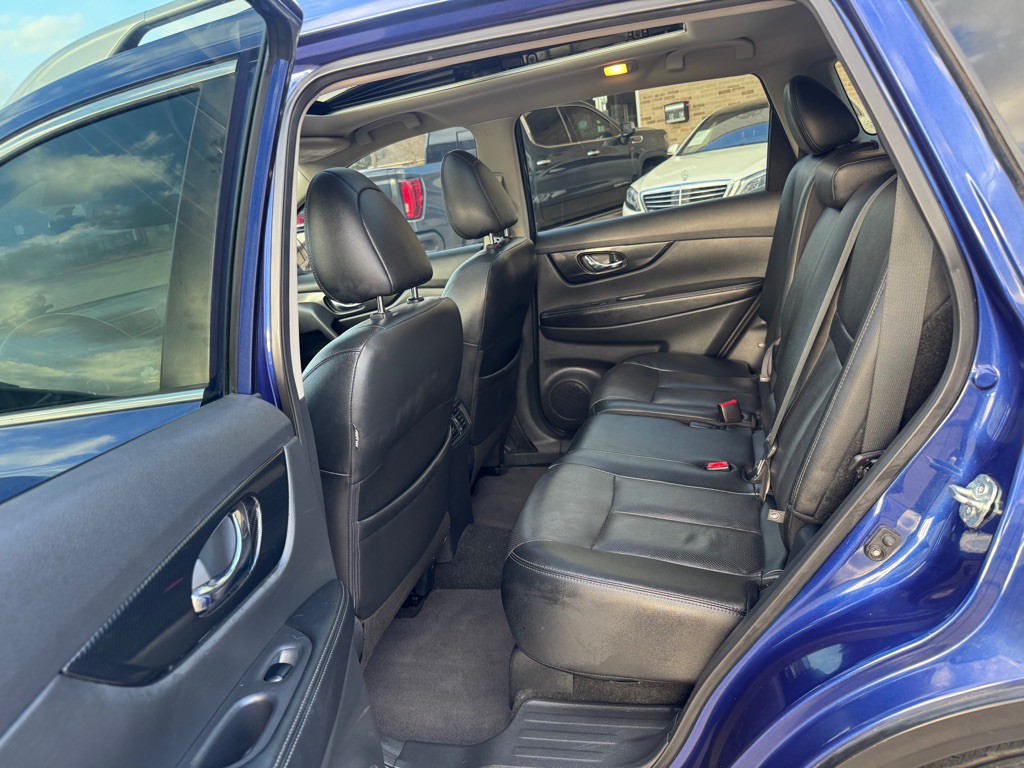 2019 Nissan Rogue Image 22