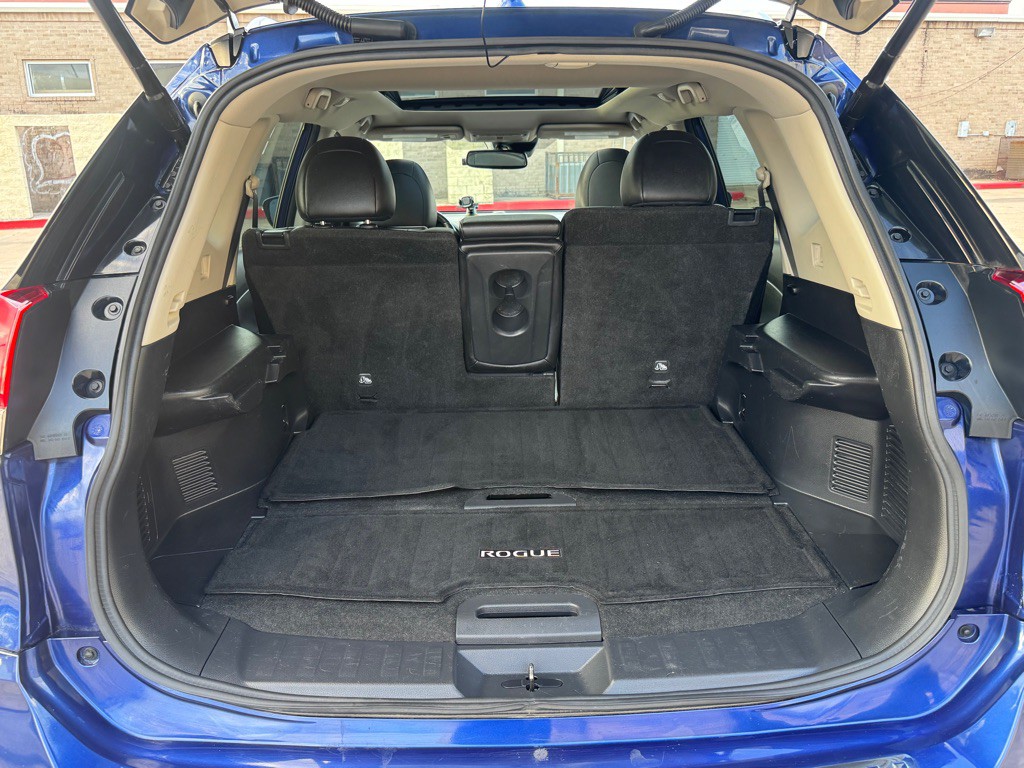 2019 Nissan Rogue Image 28