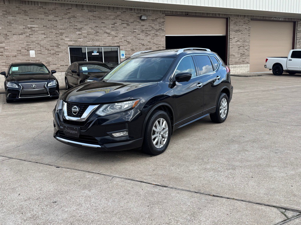 2018 Nissan Rogue Image 11