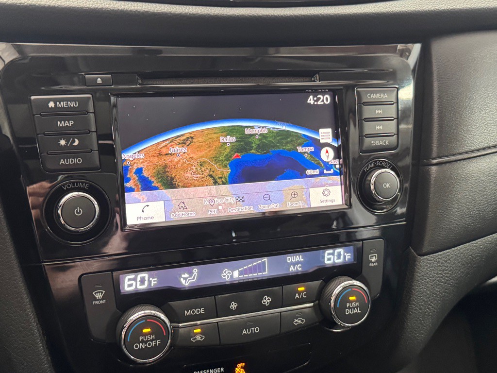 2018 Nissan Rogue Image 34