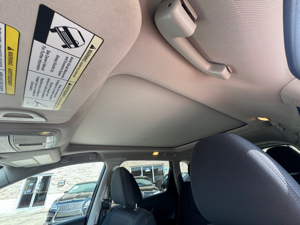 2018 Nissan Rogue Image 42