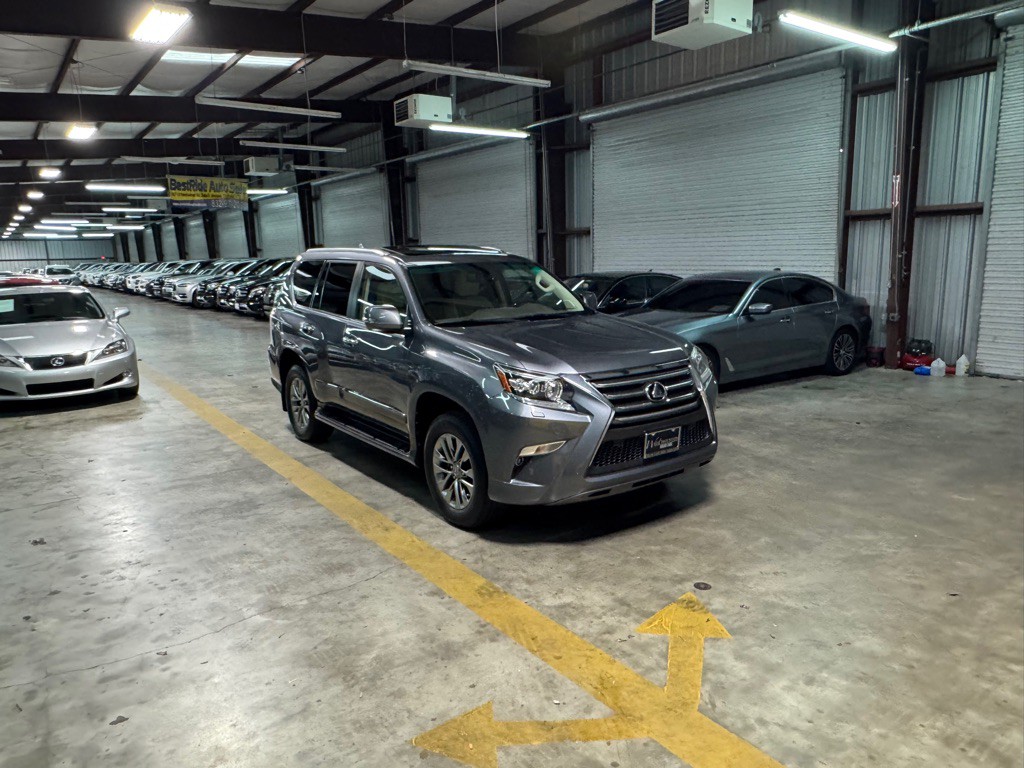 2015 Lexus GX Image 11