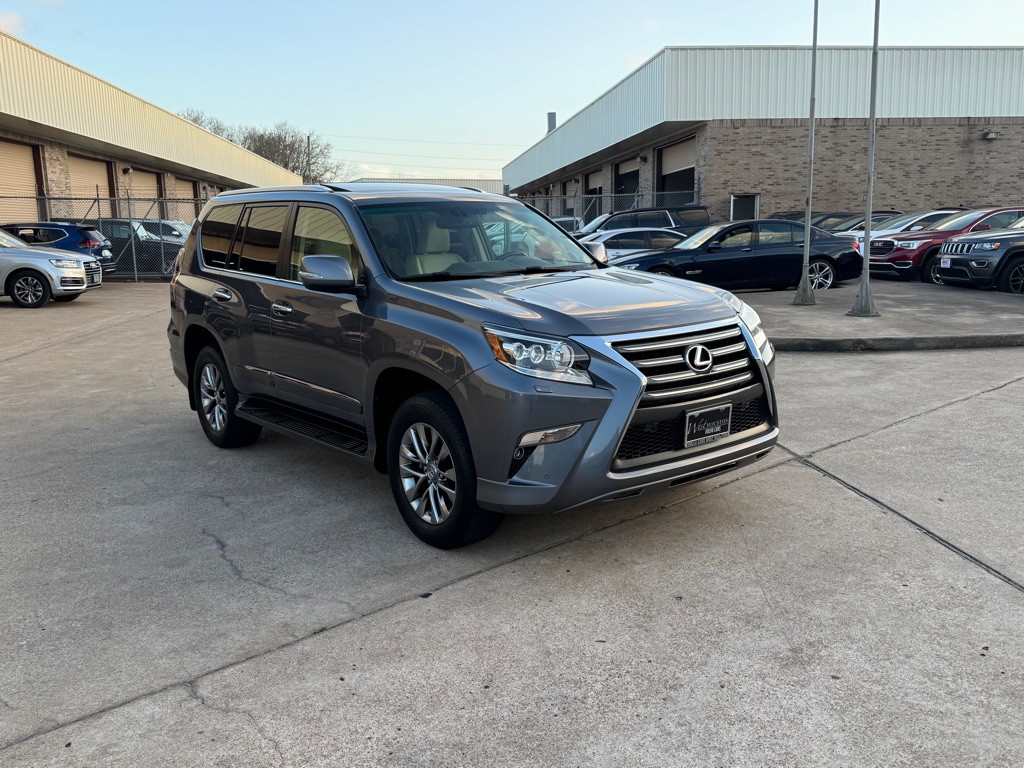 2015 Lexus GX Image 15
