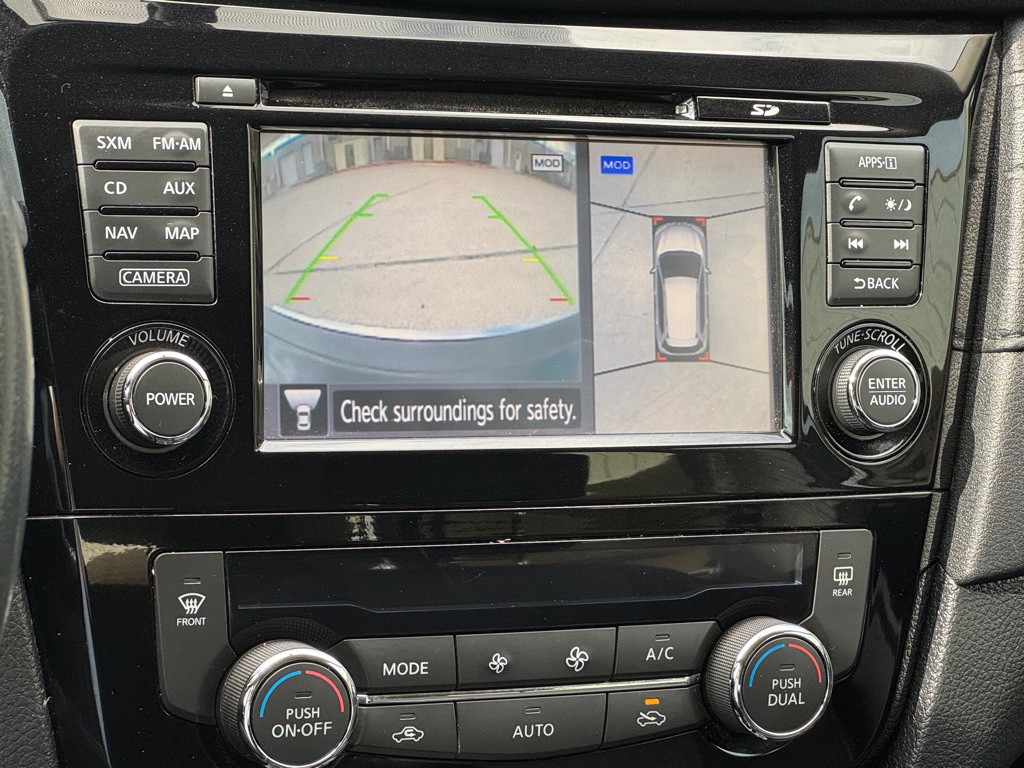 2017 Nissan Rogue Image 34