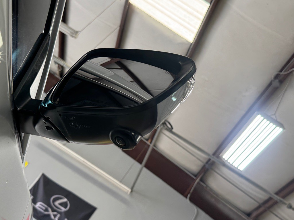 2017 Nissan Rogue Image 40