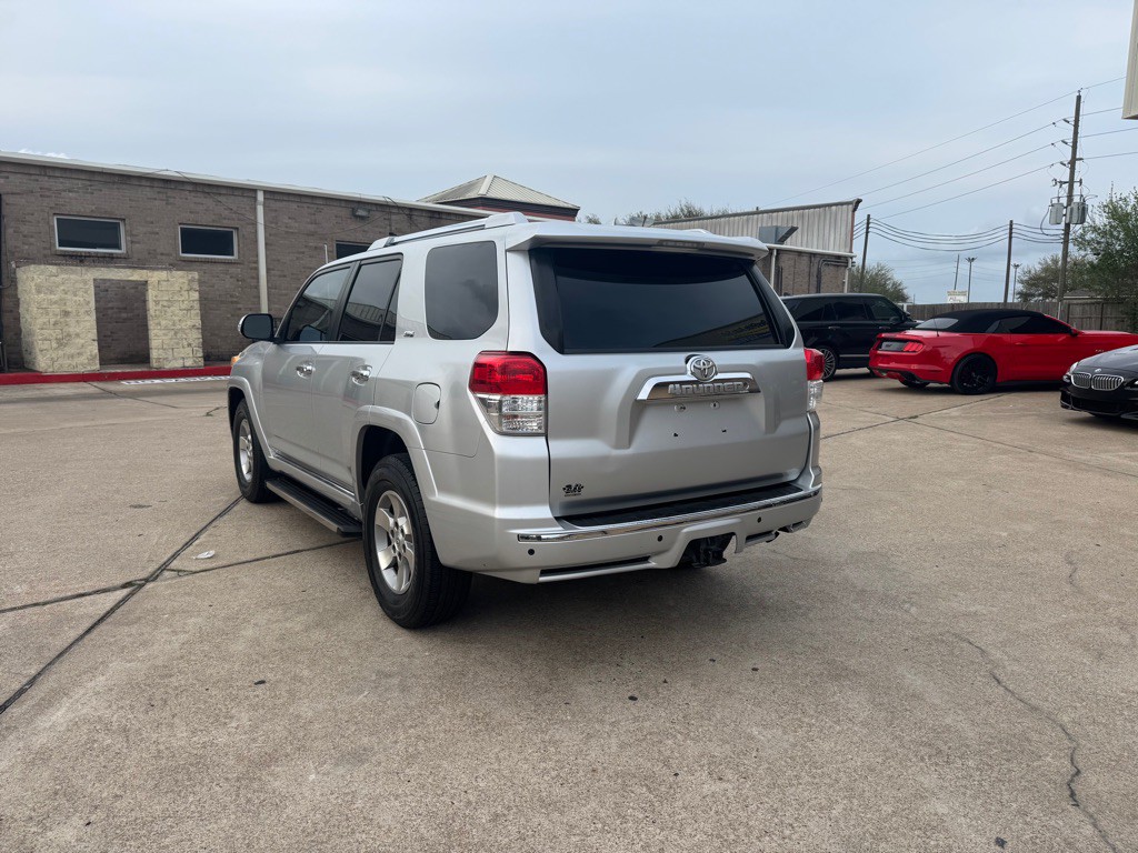 2011 Toyota 4Runner Image 22