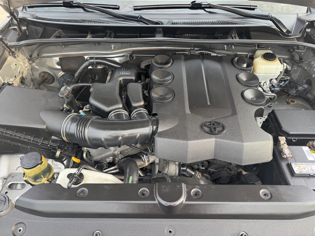 2011 Toyota 4Runner Image 38