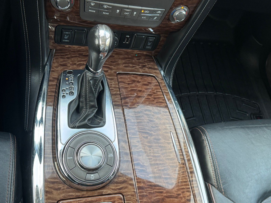 2019 Nissan Armada Image 40