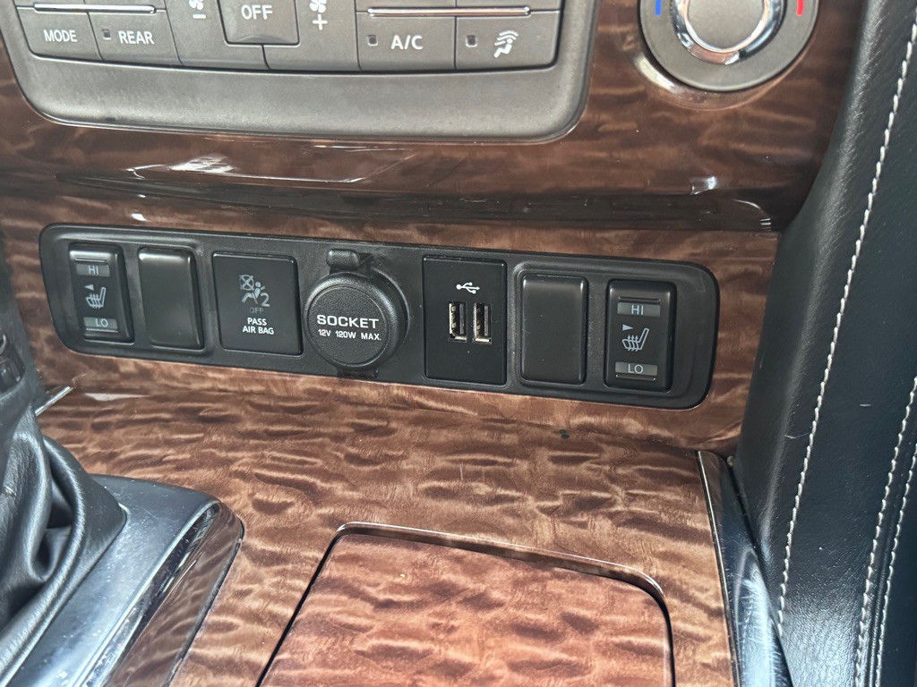 2019 Nissan Armada Image 41