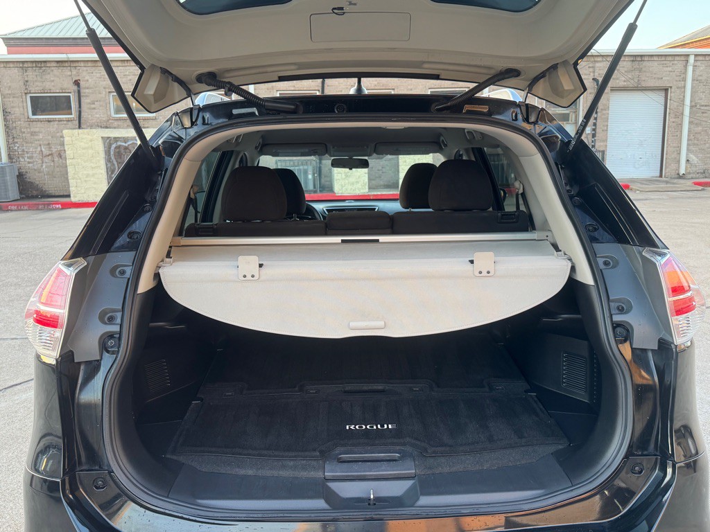 2015 Nissan Rogue Image 26