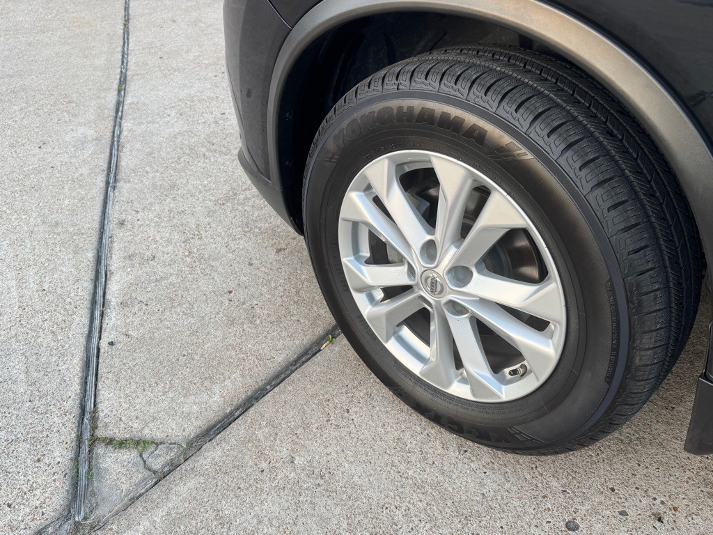 2015 Nissan Rogue Image 34