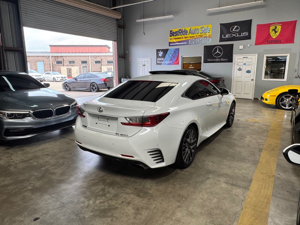 2016 Lexus RC Image 4