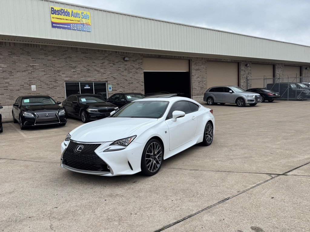 2016 Lexus RC Image 10