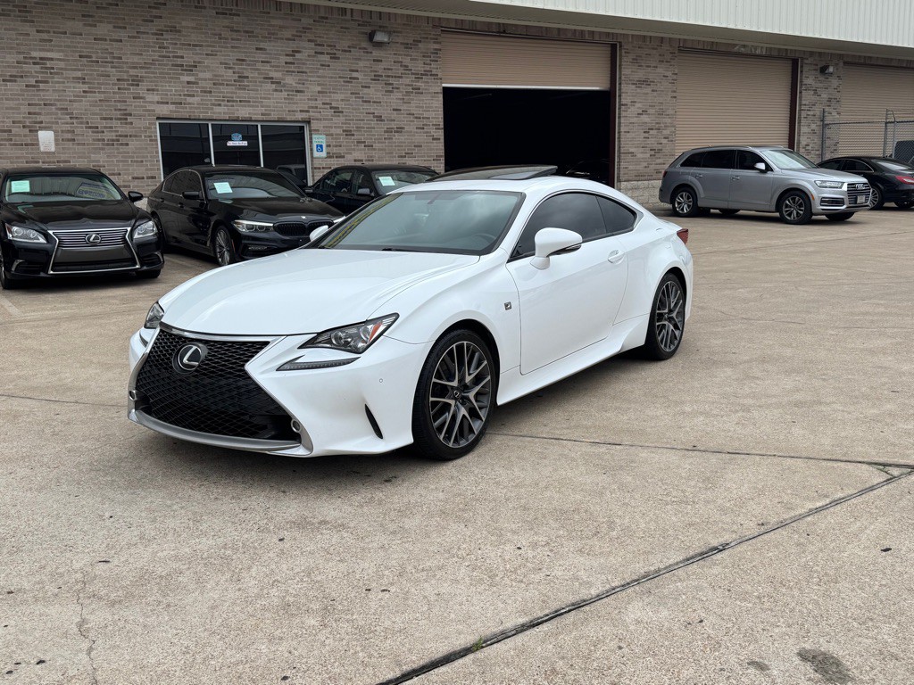 2016 Lexus RC Image 11