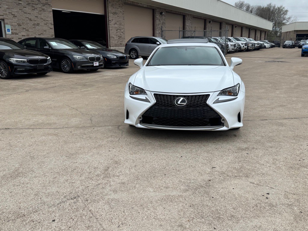 2016 Lexus RC Image 12