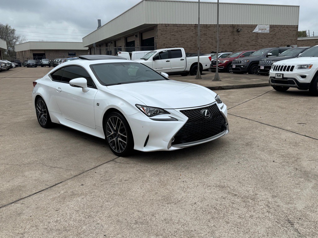 2016 Lexus RC Image 14